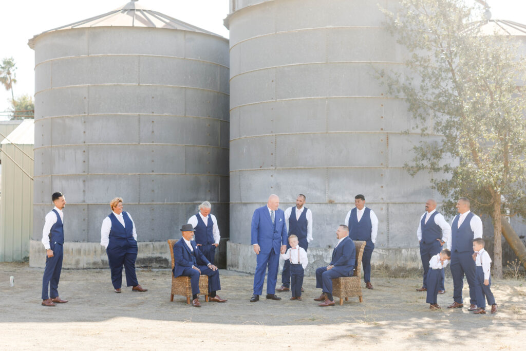 Asthetic photo in front of the silos